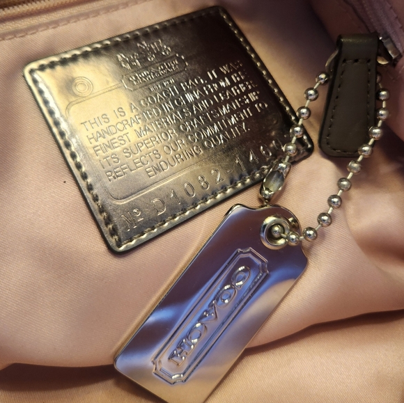 Coach | Maggie Crocodile Embossed Madison Handbag - Picture 9 of 9